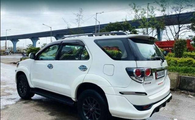 Toyota Fortuner 2.8 4x2 AT 2015