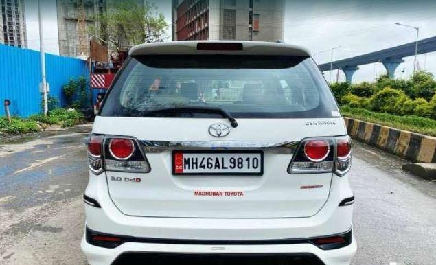 Toyota Fortuner 2.8 4x2 AT 2015