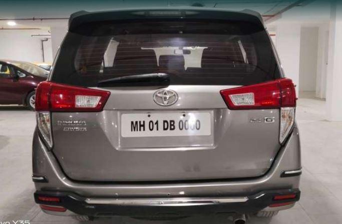 Toyota Innova Crysta 2.4 G 7 STR 2018