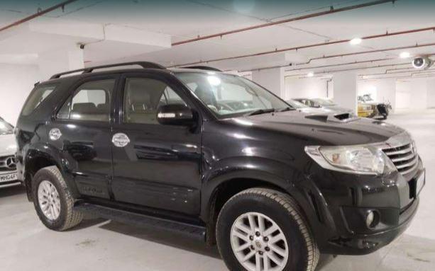 Toyota Fortuner 3.0 4x2 MT 2013
