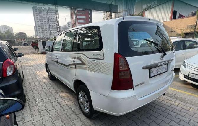 Toyota Innova 2.5 G 2006