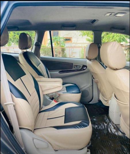 Toyota Innova 2.5 VX 7 STR BS III 2014