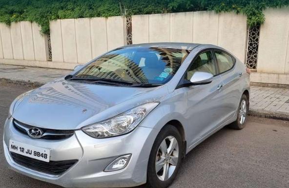 Hyundai Elantra 1.8 SX MT 2013