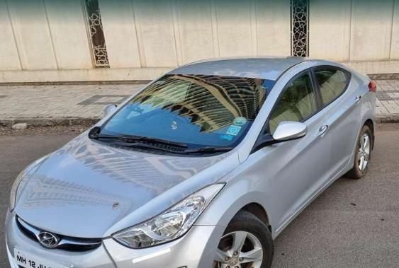 Hyundai Elantra 1.8 SX MT 2013