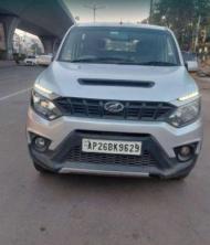 Mahindra NuvoSport N6 AMT 2016