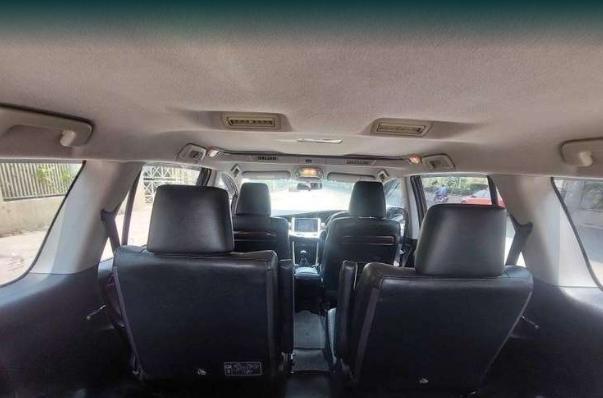 Toyota Innova Crysta 2.4 ZX 7 STR 2017