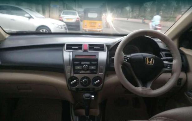 Honda City 1.5 V I-VTEC EXCLUSIVE 2013