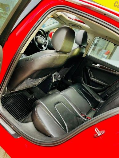 Audi A4 35 TDI Premium Sunroof 2015