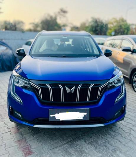 Mahindra XUV700 AX 5 Diesel AT 7 STR 2022