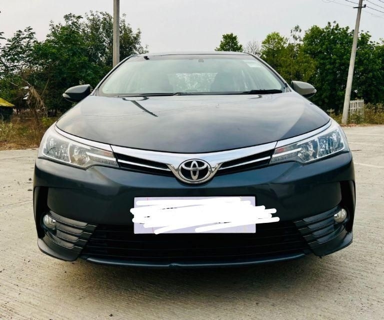 Toyota Corolla Altis 1.8 G 2018