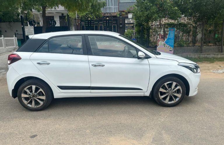 Hyundai i20 Sportz 1.4 CRDi 2015