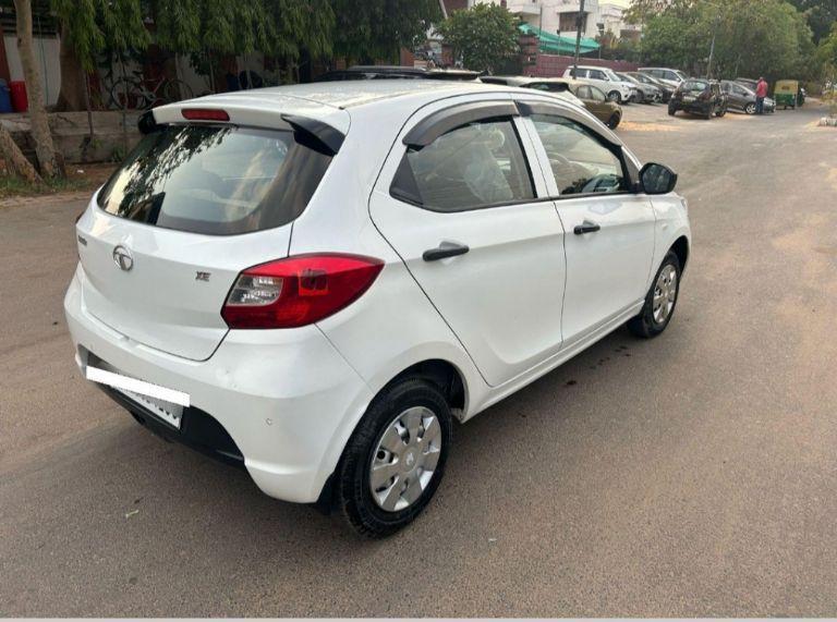 Tata Tiago Revotron XE 2019