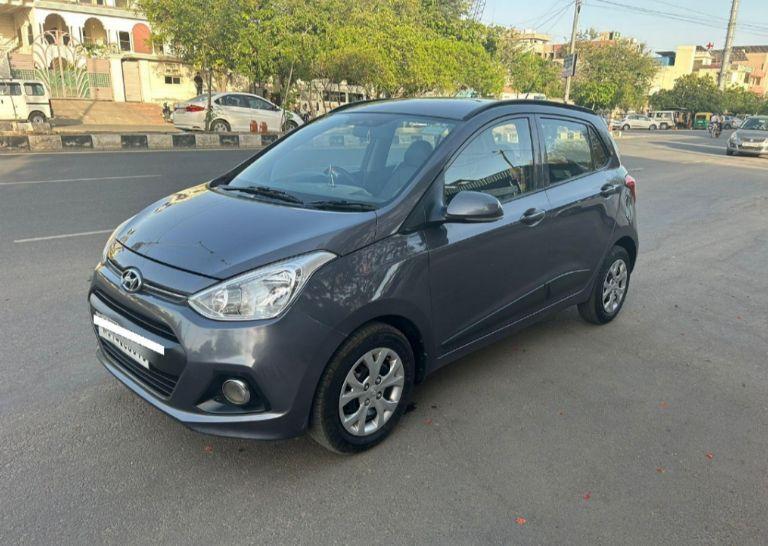 Hyundai Grand i10 Sportz (O) AT 1.2 Kappa VTVT 2016