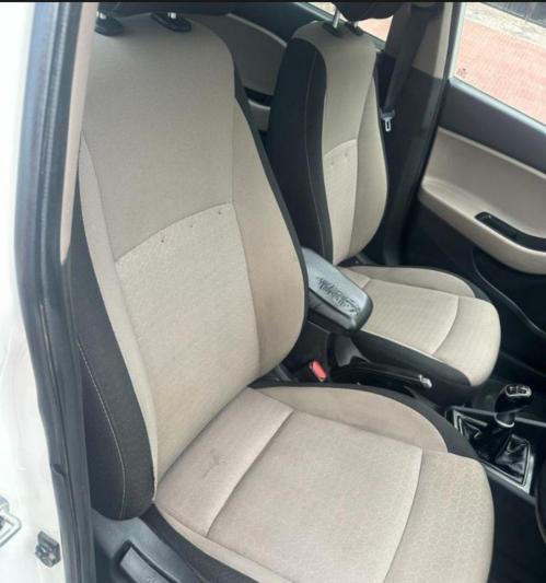 Hyundai i20 Sportz 1.4 CRDi 2015