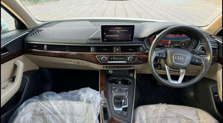 Audi A4 30 TFSI Premium Plus 2019