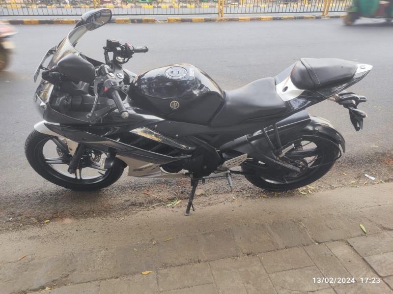 Yamaha YZF-R15 2.0 150cc 2013