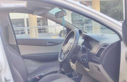 Hyundai i20 Asta (O) 1.2 2010