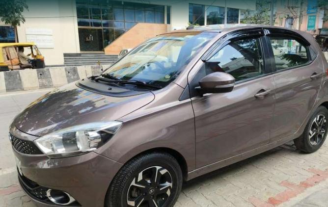 Tata Tiago Revotorq XZ 2017