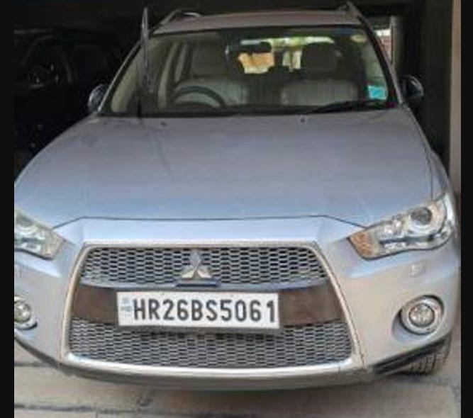 Mitsubishi Outlander 2.4 AT 2012