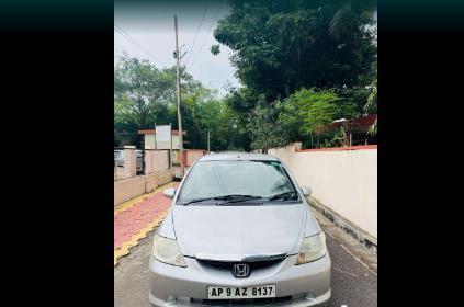Honda City 1.3 EXI 2005