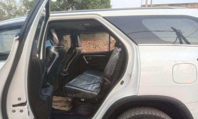 Toyota Fortuner 2.8 4x2 MT 2023