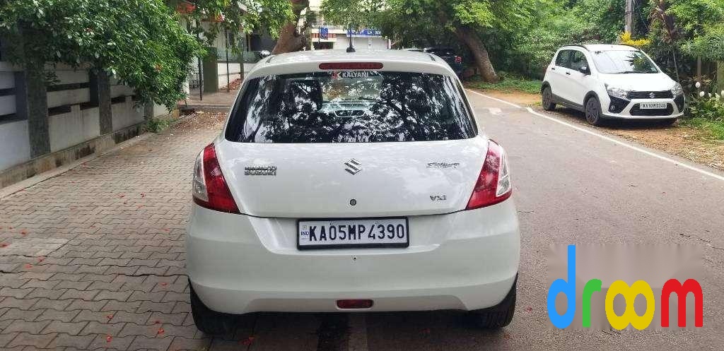 Maruti Suzuki Swift VXi 2014