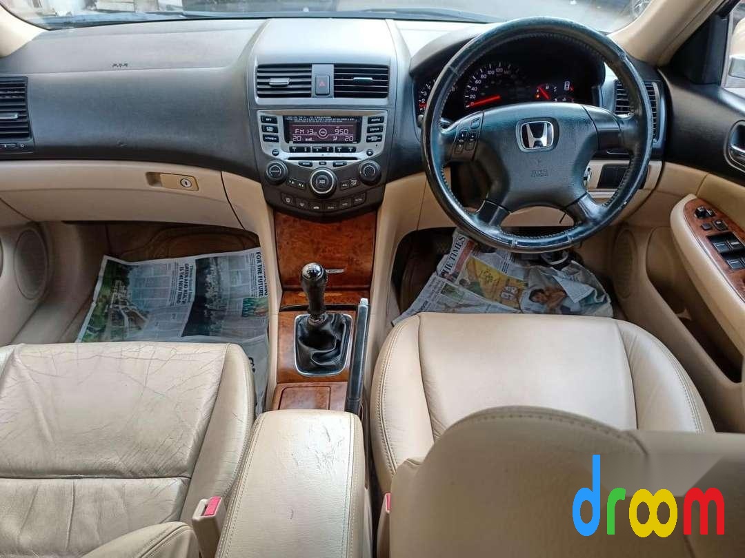 Honda Accord 2.4 VTI L MT 2006