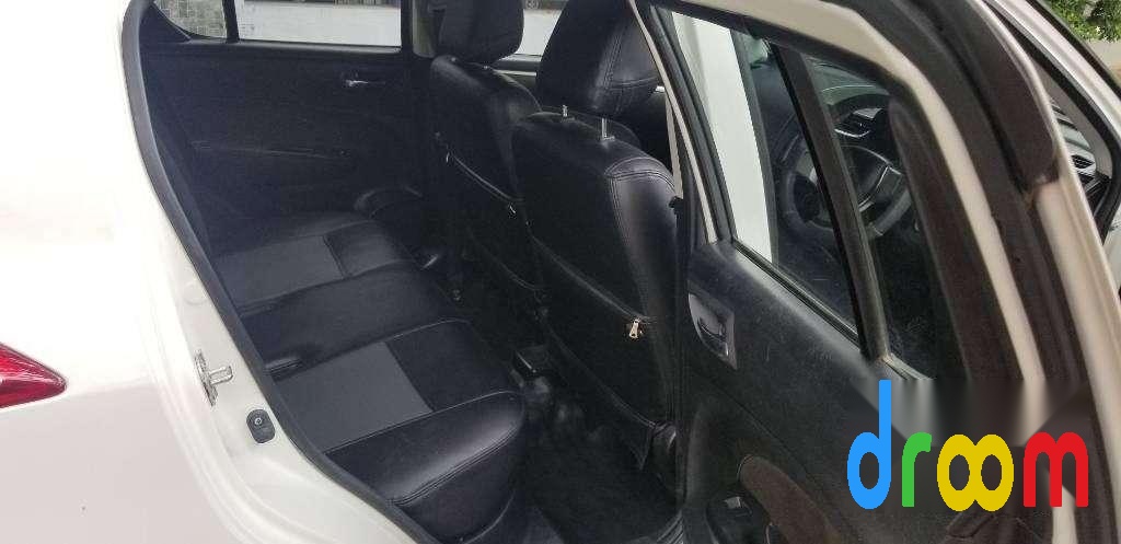 Maruti Suzuki Swift VXi 2014