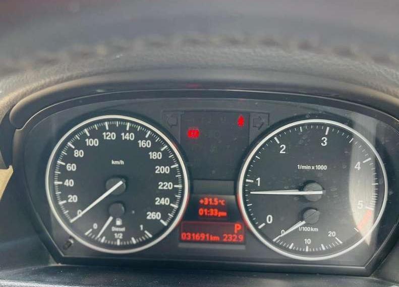 BMW X1 SDRIVE 20D H 2011