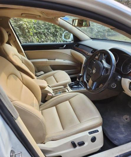 Skoda Superb 2.0 L&K TDI AT 2014