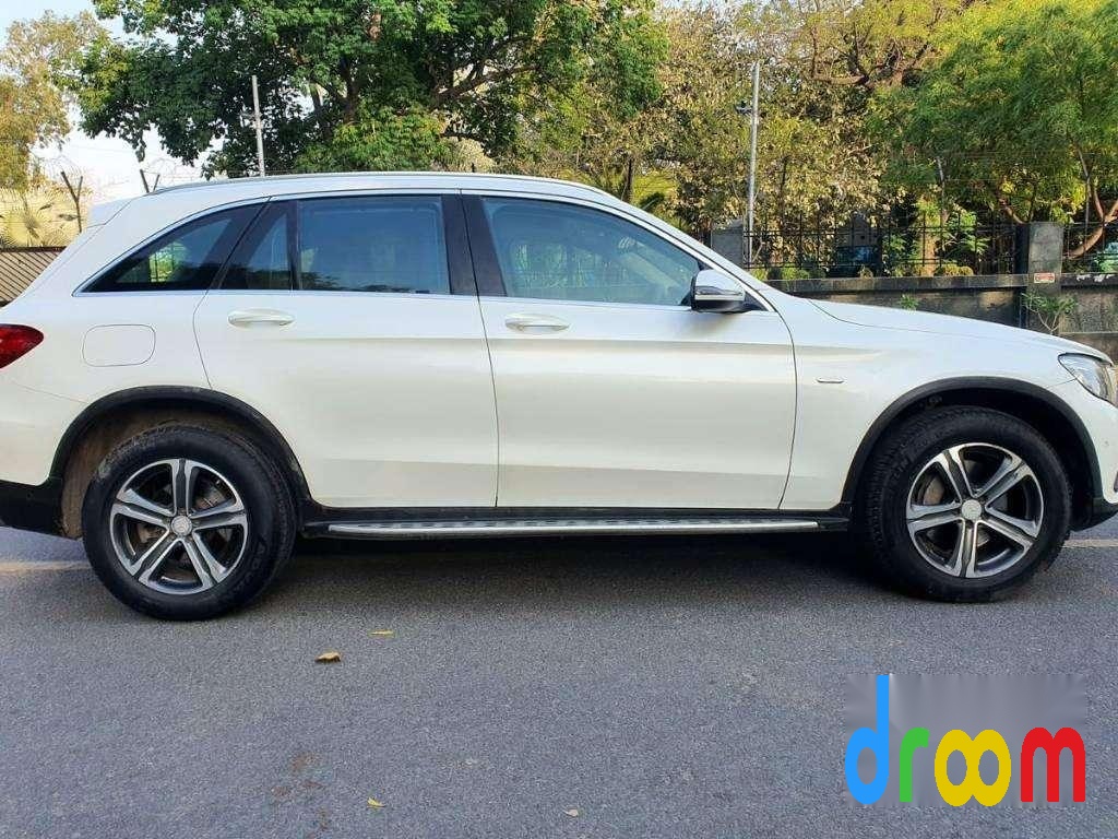 Mercedes-Benz GLC 220 D 4MATIC 2016