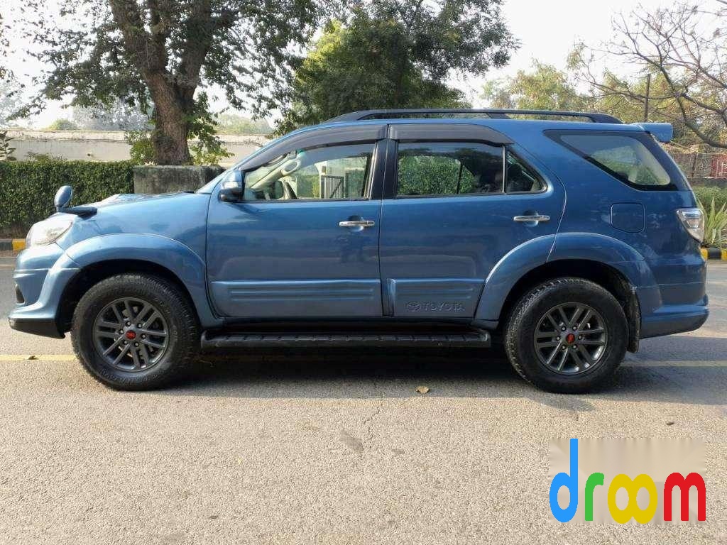 Toyota Fortuner 3.0 4X2 AT 2015