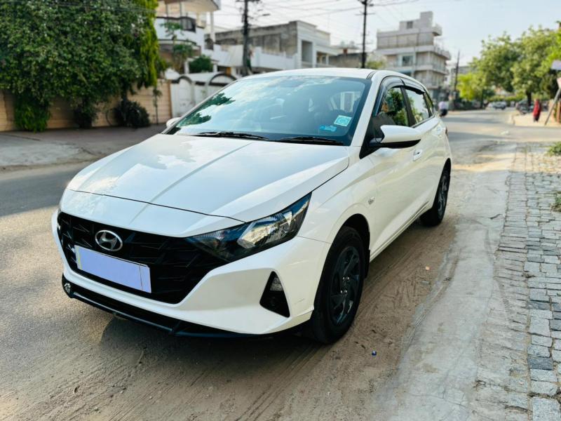 Hyundai i20 Magna 1.2 MT Petrol 2023