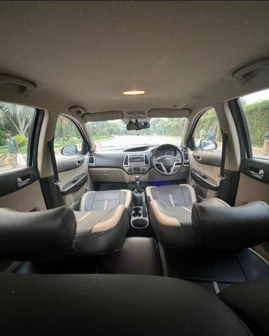 Hyundai i20 Sportz 1.2 2012