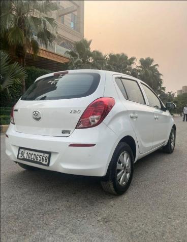 Hyundai i20 Sportz 1.2 2012
