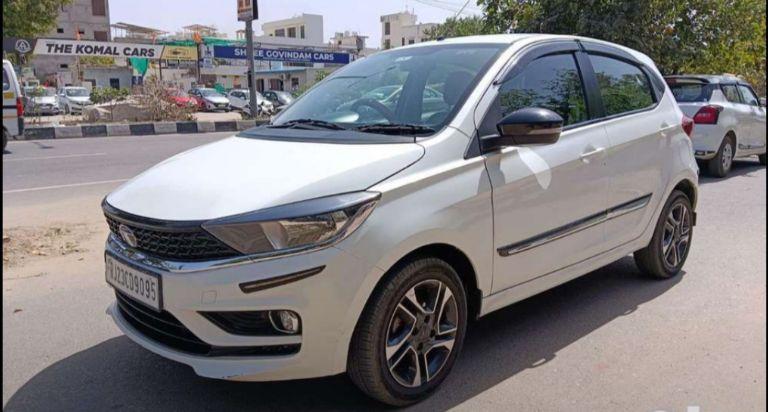 Tata Tiago XT (O) 2021
