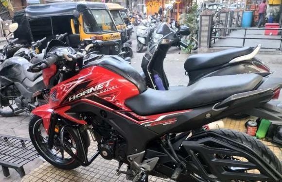 Honda CB Hornet 160R CBS 2019
