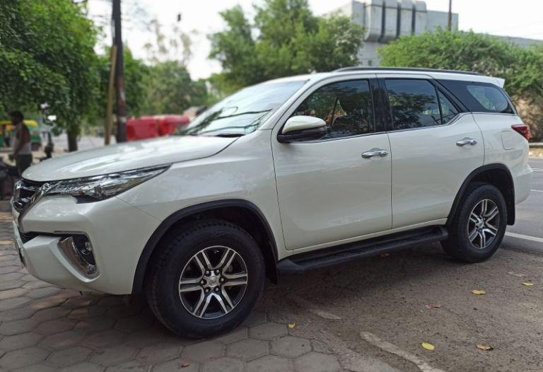 Toyota Fortuner 2.5 4x2 MT TRD Sportivo 2018