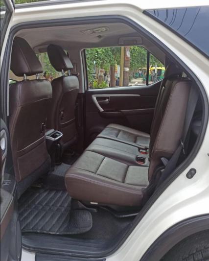 Toyota Fortuner 2.5 4x2 MT TRD Sportivo 2018