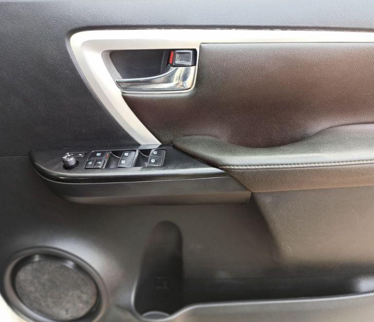 Toyota Fortuner 2.5 4x2 MT TRD Sportivo 2018