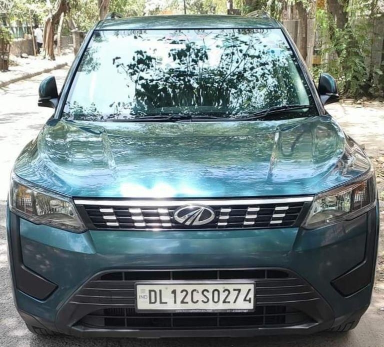 Mahindra XUV300 W4 Petrol 2020