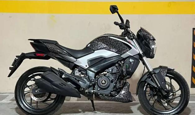 Bajaj Dominar 250 2022