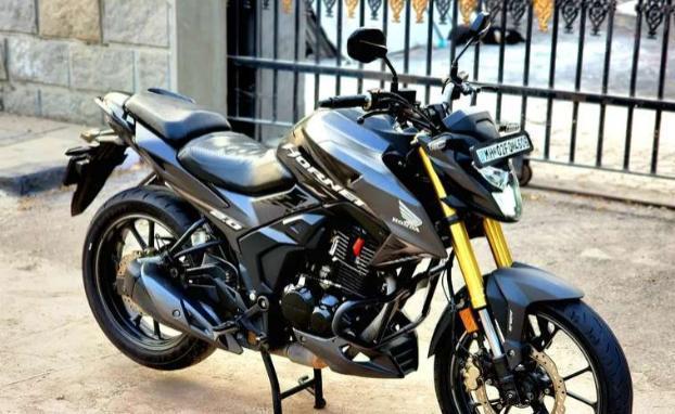 Honda Hornet 2.0 2021