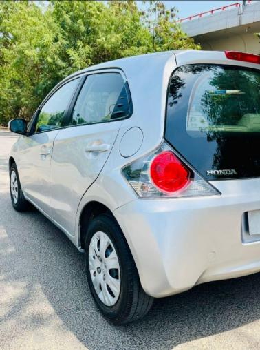 Honda Brio V MT 2014