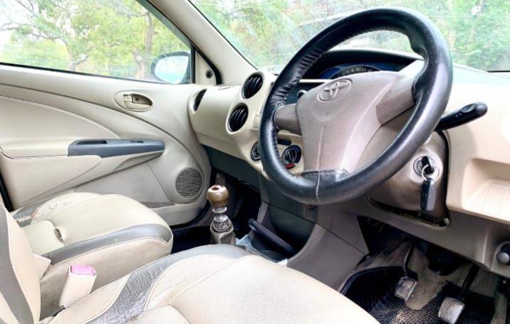 Toyota Etios GD 2013