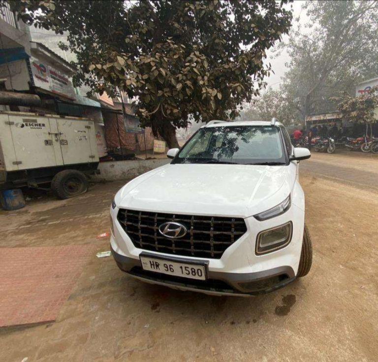 Hyundai Venue S 1.2 Petrol 2020