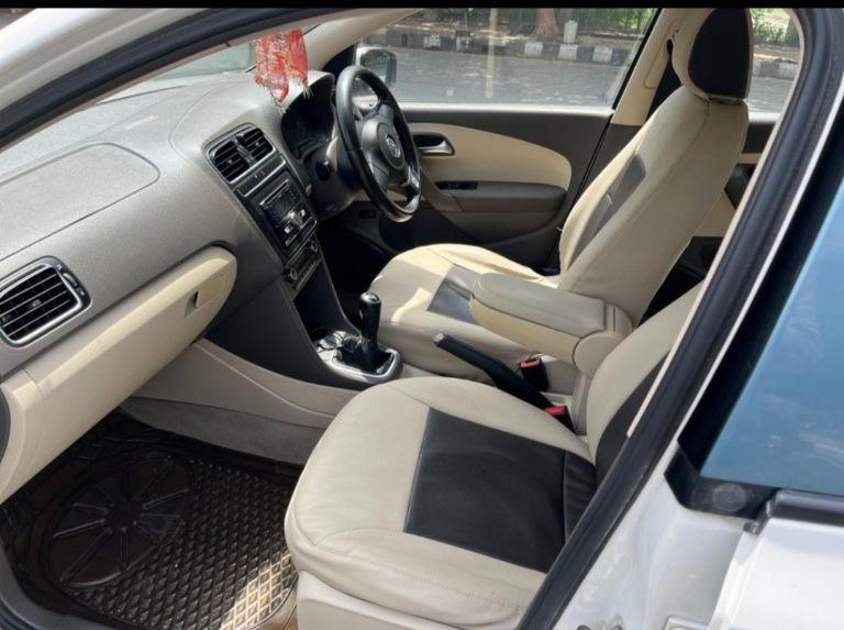 Volkswagen Vento Highline Petrol 2011