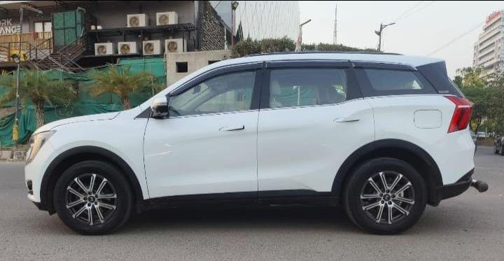 Mahindra XUV700 AX7 DIESEL AT 7 STR 2022