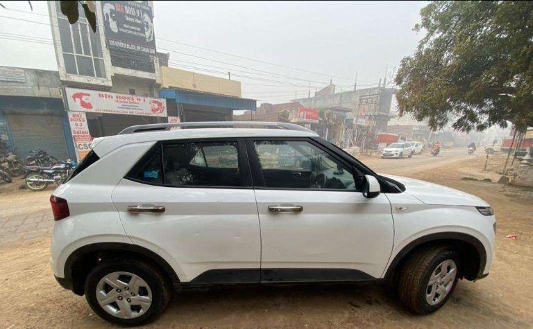 Hyundai Venue S 1.2 Petrol 2020