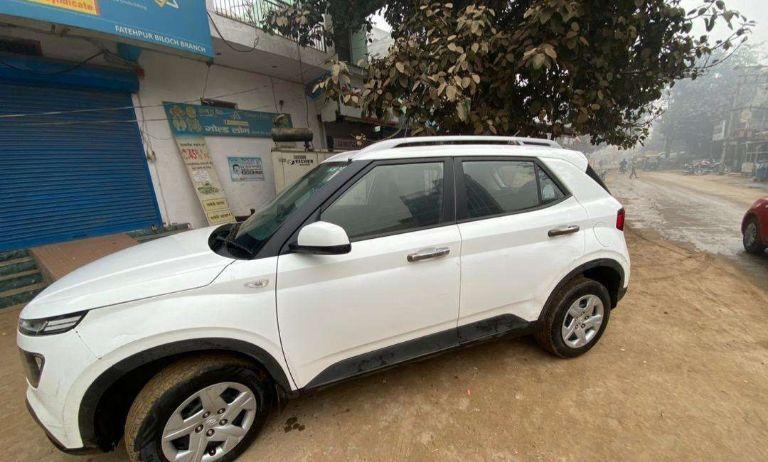 Hyundai Venue S 1.2 Petrol 2020